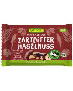 Zartbitter Schokolade mit Haselnüsse