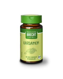 Kardamom gemahlen im Glas